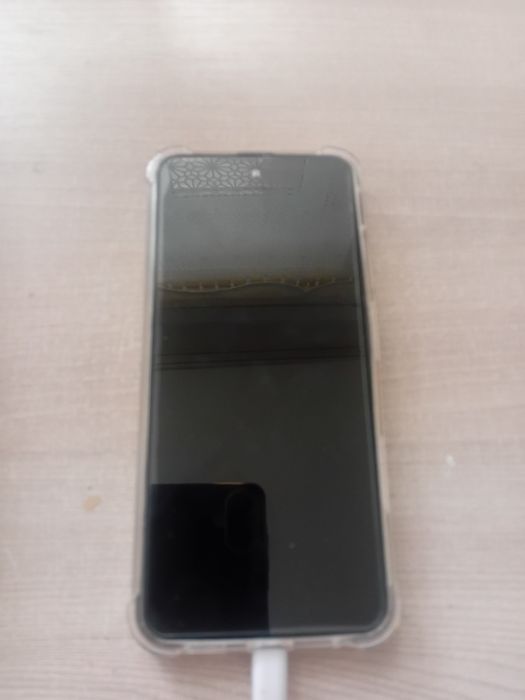 Айфон в корпусе андройд