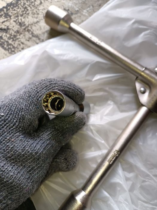 Продаются инструмент