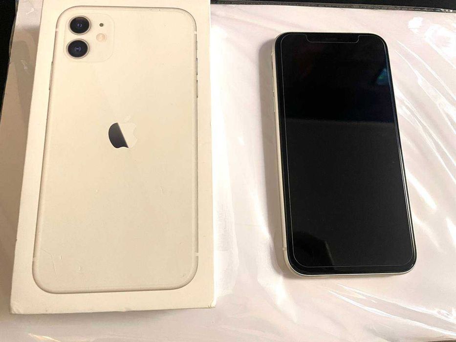 Продам Iphone 11