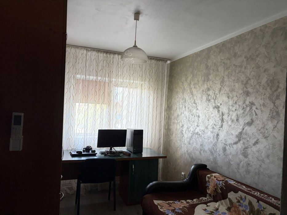 Persoana fizica, inchiriez apartament cu 3 camere