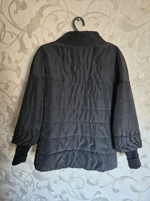 Продам куртку 46-48 р