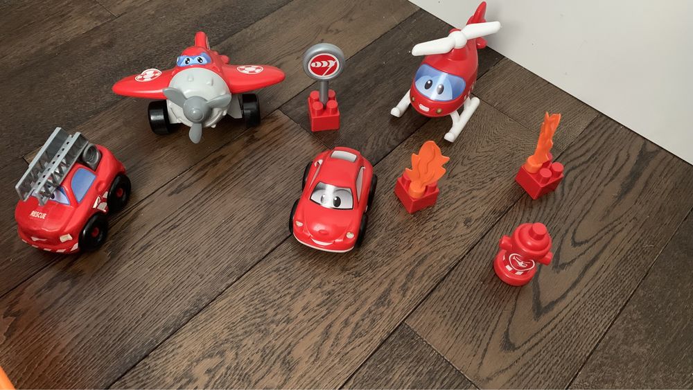 Конструктор Mega blocks