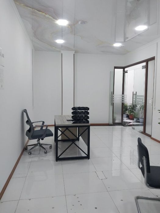 Здается офис 40-45 квадрат под офис в центри города