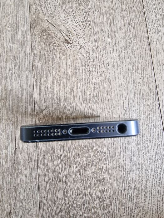 Apple iPhone 5 32 GB pentru colecționari