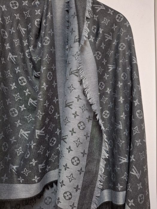 Шалове  Gucci L Vuitton, Benetton,Dubai Arab