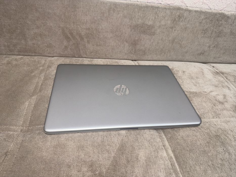 Ноутбук HP 15s. Win 11
