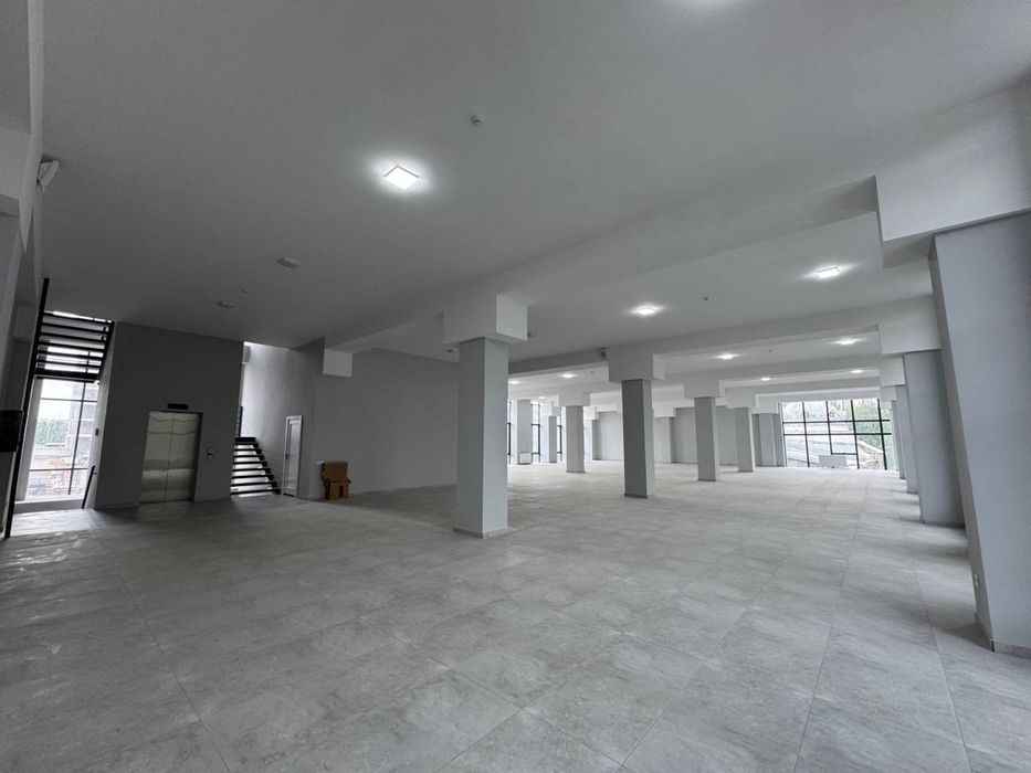 Аренда офис Фирма 560 кв м Центр Города ТЦ Пойтахт Black Star car wash