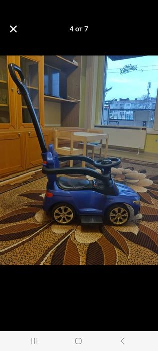 Детска кола за бутане