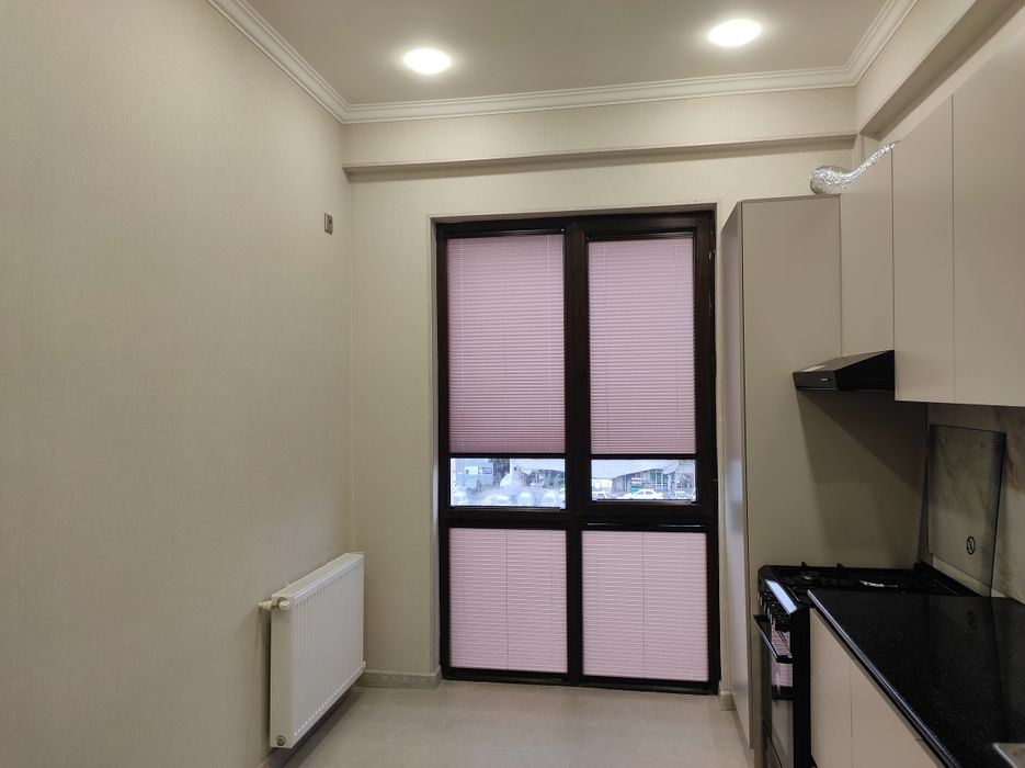 Зангиотада 2 хонали квартира ижарага берилади.