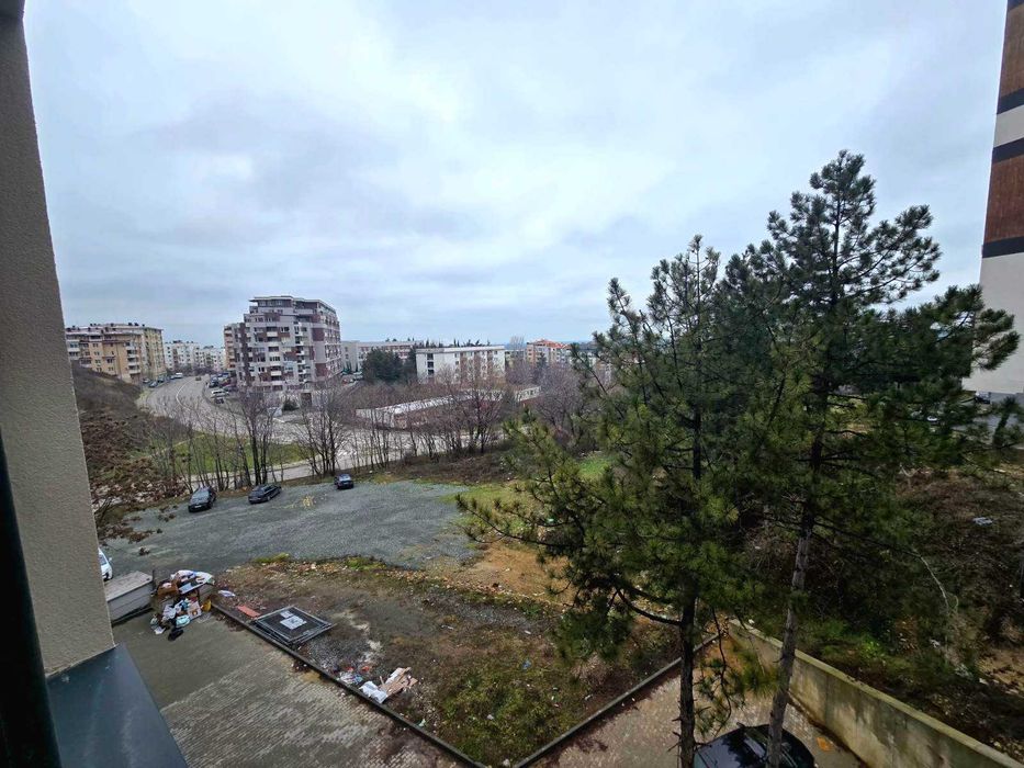 Две стаи с бокс, Била 1