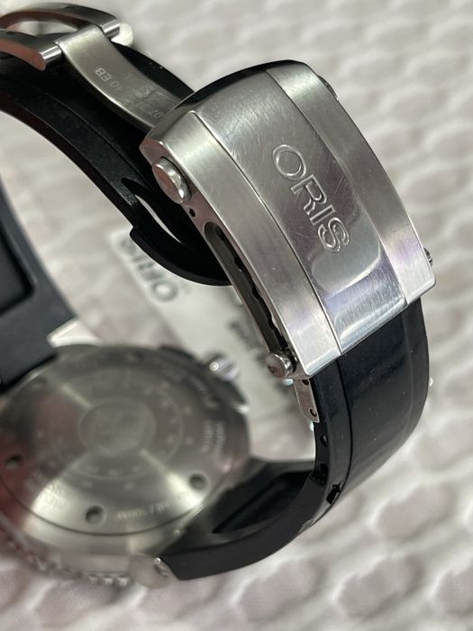 Vand oris aquis. Small second. Date.