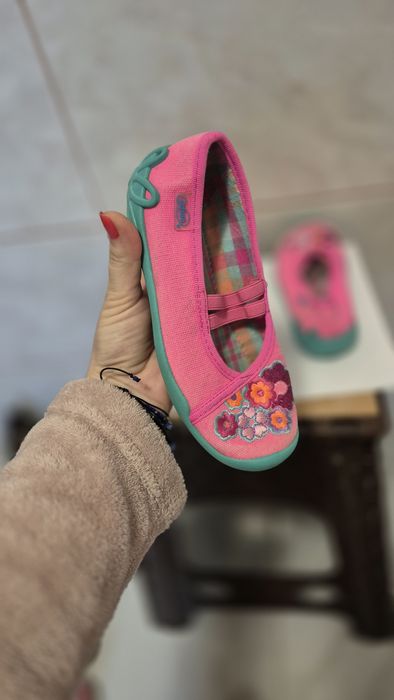 Sandale fetițe, marimea 29