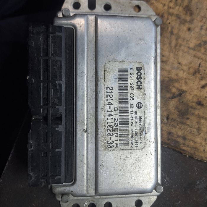 Продам эбу на ниву