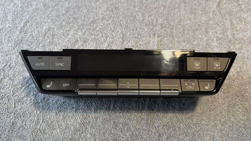 Панел за управление на климатроник