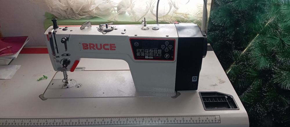 Bruce P5 сотилади диккат билан укинг.