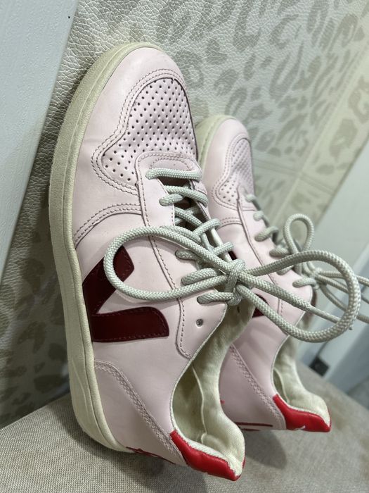 VEJA x MODETROTTER 37 н. кожени спортни обувки