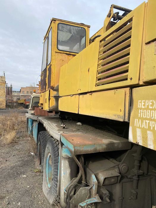 Автокран КС-6471 Январец 40 тонн