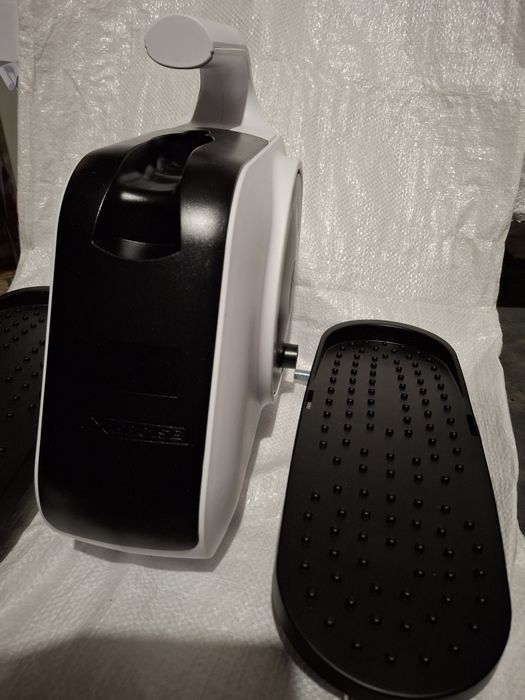 Ellipse One-aparat motorizat pentru exerciții acasă.