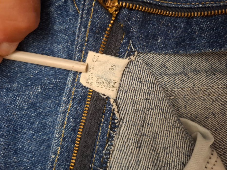 Джинсы Lee Riders