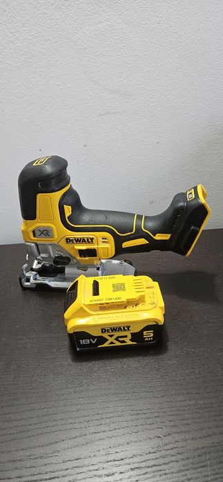 Soricel/decupir Dewalt DCS 335
