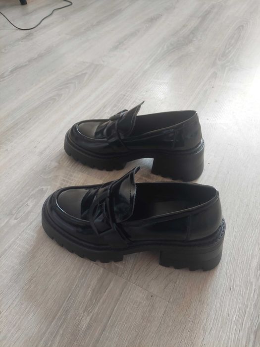 Pantofi dama moderni, NOI, din piele, marimea 40