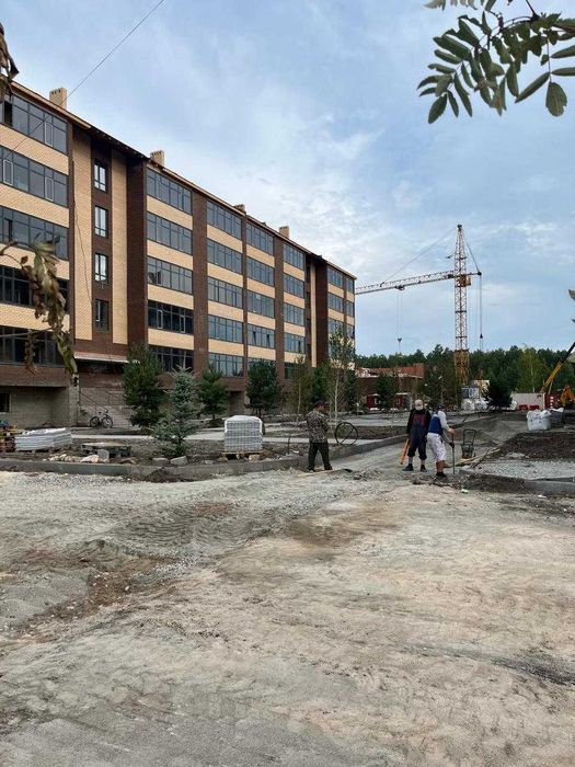 2 комнатная квартира. в Новостройке. мкр . Орман. с Лифтом.