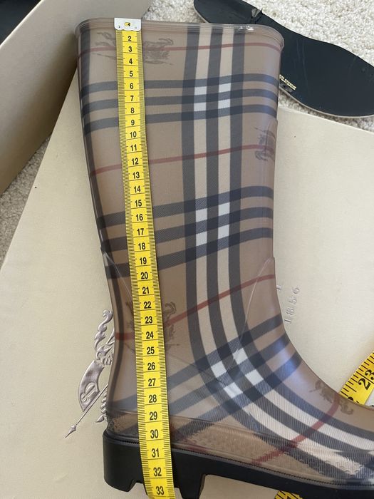 Гумени ботуши Burberry 35