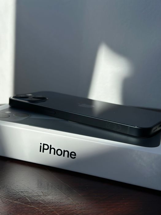 iphone 13 128GB midnight
