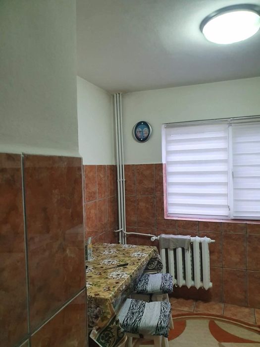 Apartament 2 camere zona mijloc