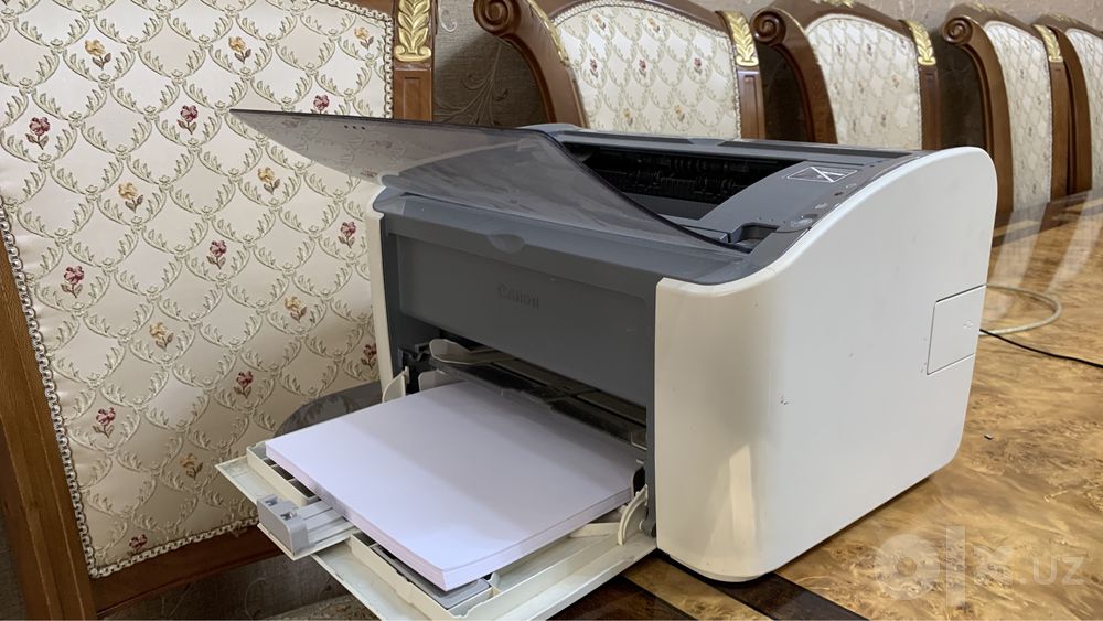 Продаётся принтер Canon 2900 по хорошей цене срочно