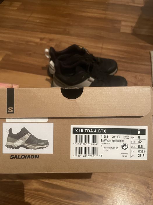 Продам кроссовки Salomon