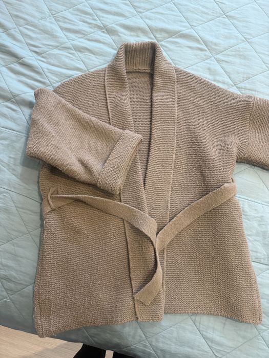 Продам женские вещи