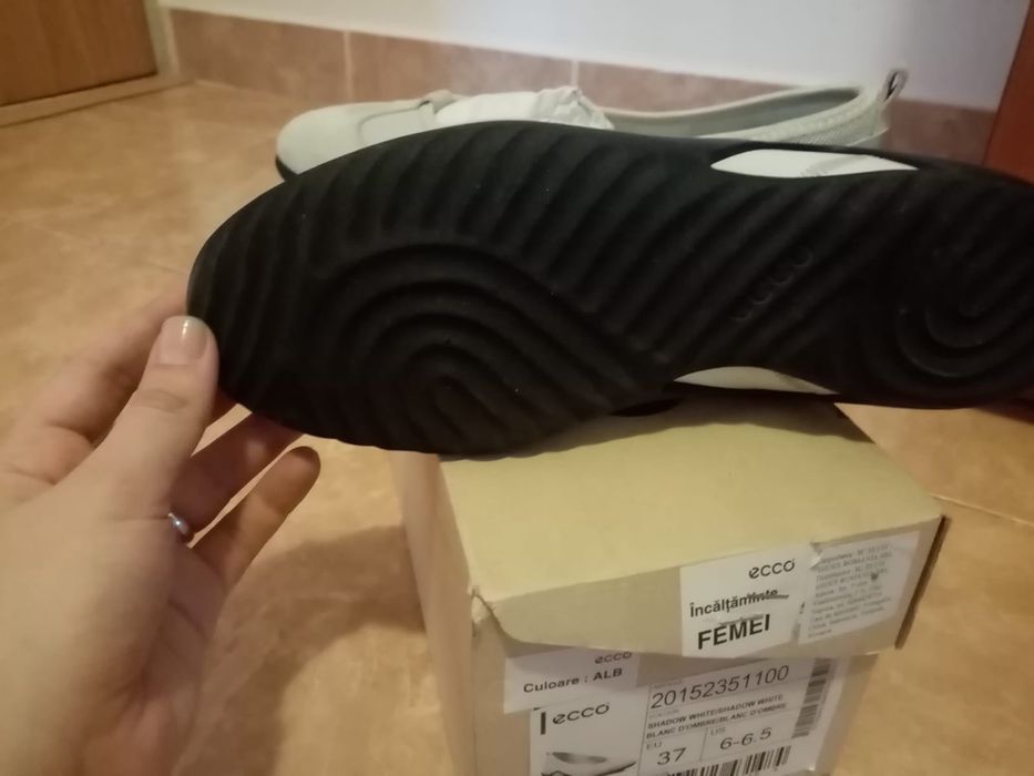 Pantofi ECCO 37 bej