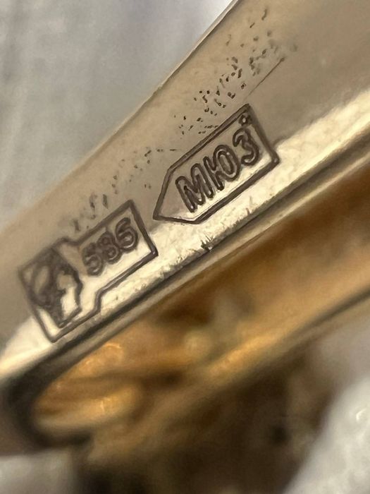 Золото 585  Серьги