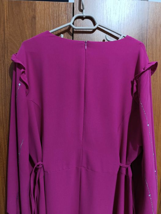 Розова Дълга рокля с дълги ръкави