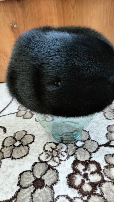 Продам норковый берет