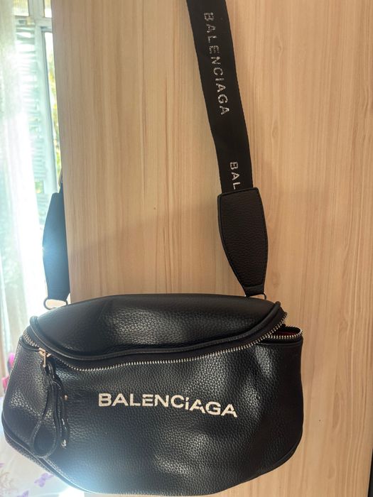 Дамска чанта за всеки ден