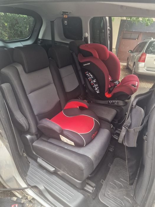 Vand Mazda 5 cu 7 locuri an fabricatie 2007