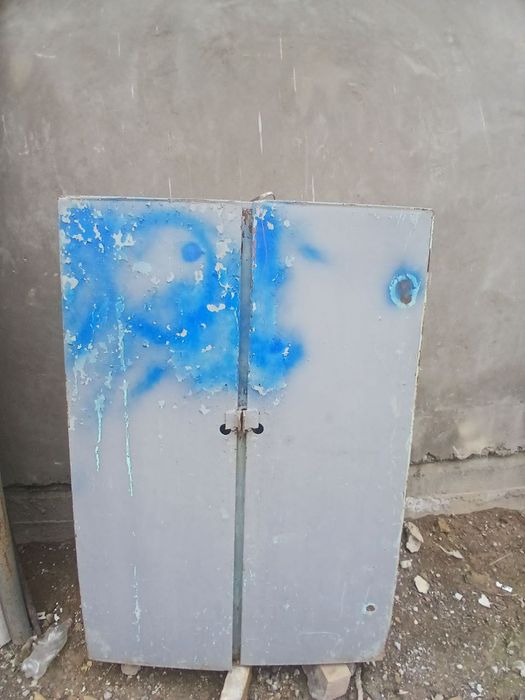 Продаётся Железный шкаф