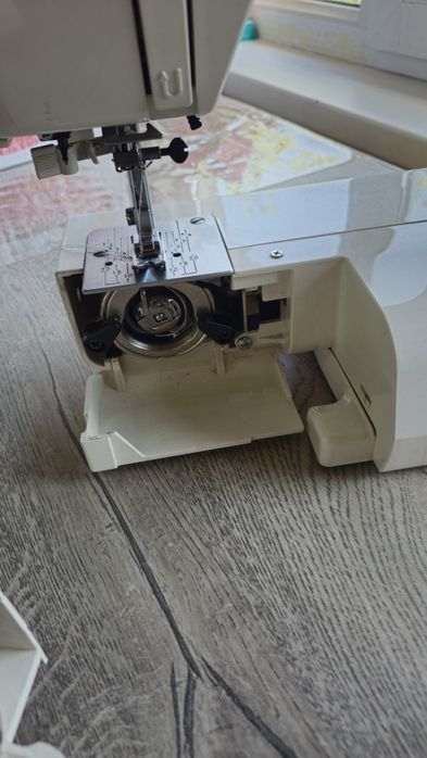 Швейная машина Janome PS 25