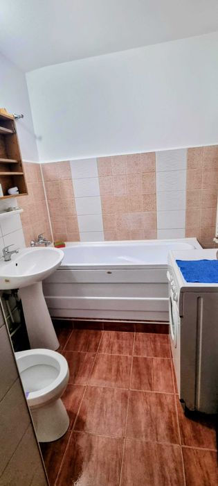 Inchiriez Apartament 2 camere decomandat Suceava Obcini Metro