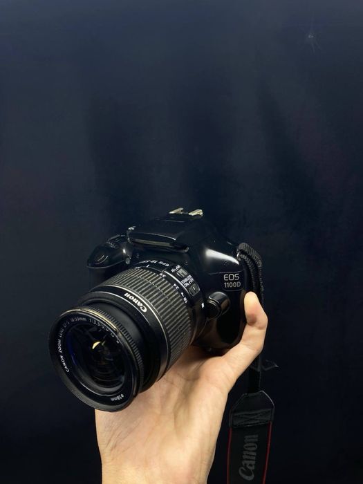 Canon EOS 1100D
