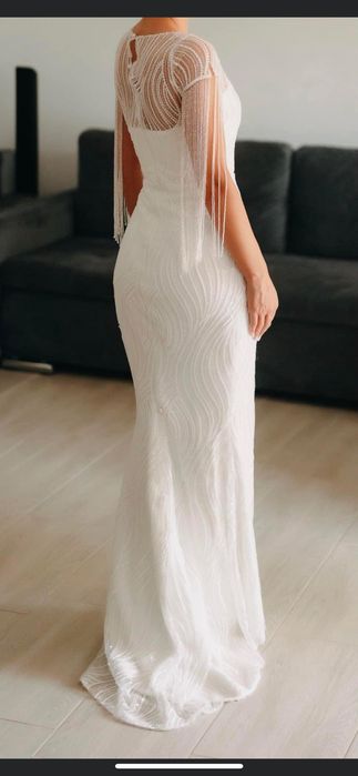 Vand rochie de mireasa/model sirena