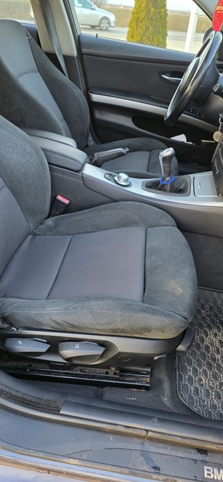 Bmw e90 320d 163cp trapa logic 7