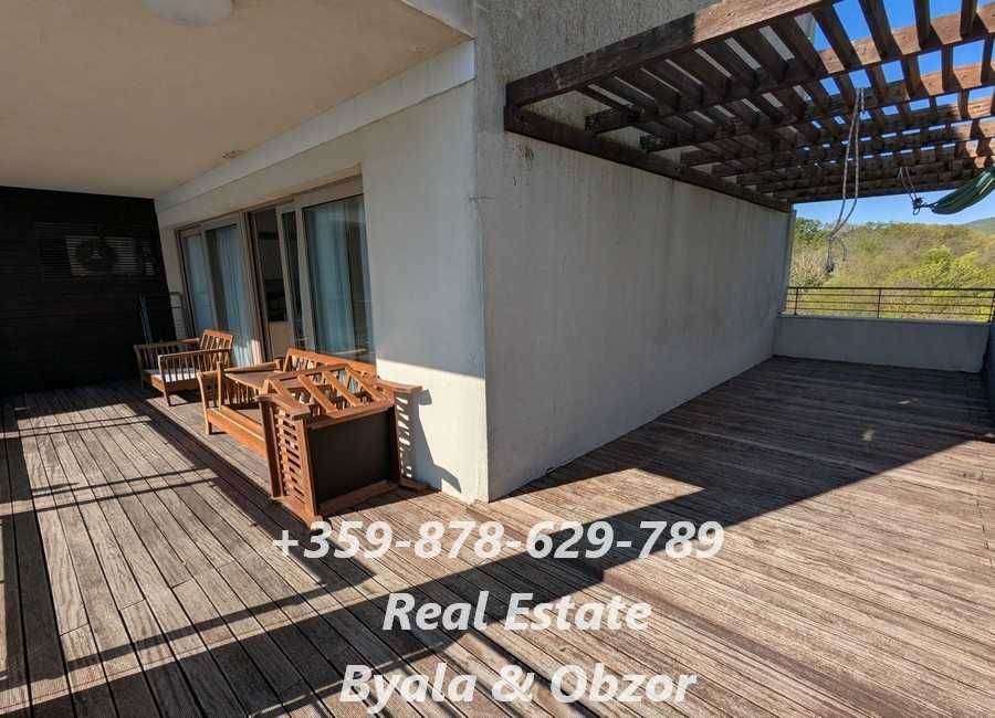 Продава се Двустаен апартамент в Обзор - 100 кв.м за 646 €/кв.м - Снимка #17