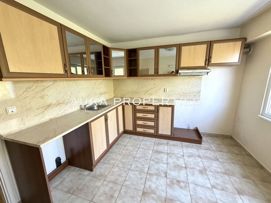 Продава се Двустаен апартамент в Разград, Орел - 60 кв.м за 893 €/кв.м - Снимка #1