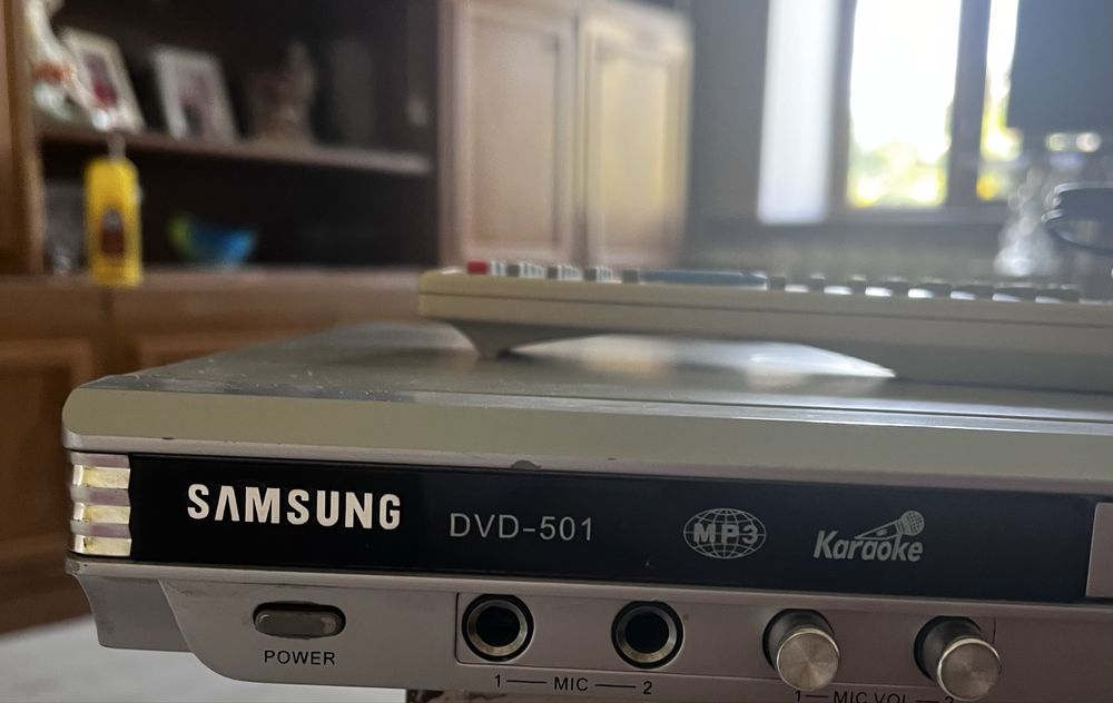 DVD Samsung - MP3, Karaoke