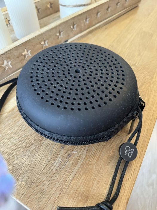 Колонка Bang & Olufsen Beoplay A1
