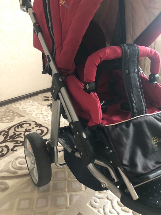 Коляска и сумочка