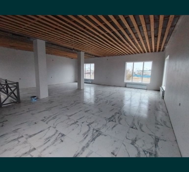 Сдам в аренду торговый дом.